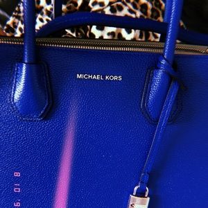 Michael Kors tote with shoulder strap